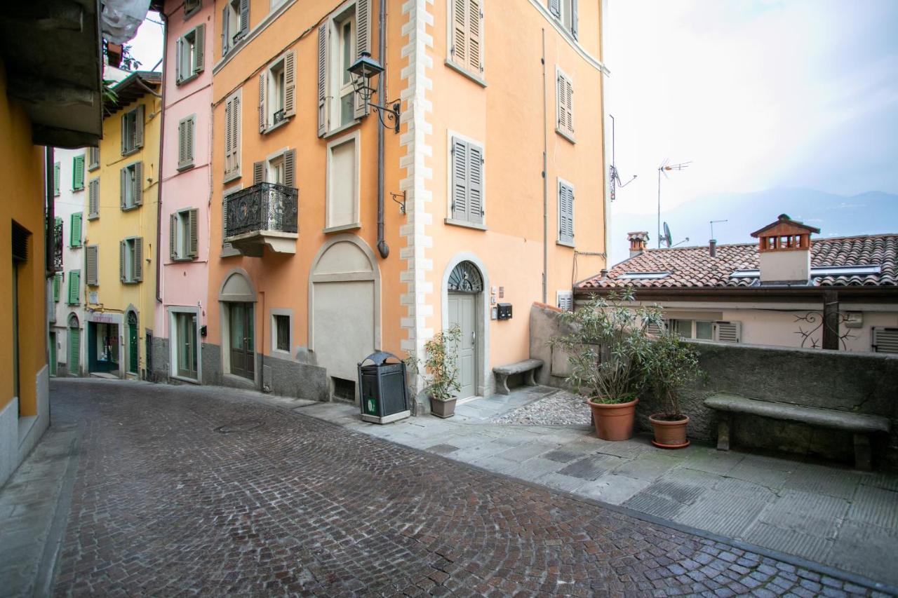 Appartement La Chicca Di Paola à Lovere Extérieur photo